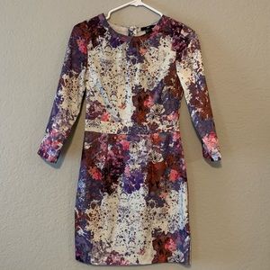 Splashy H&M long sleeve dress
